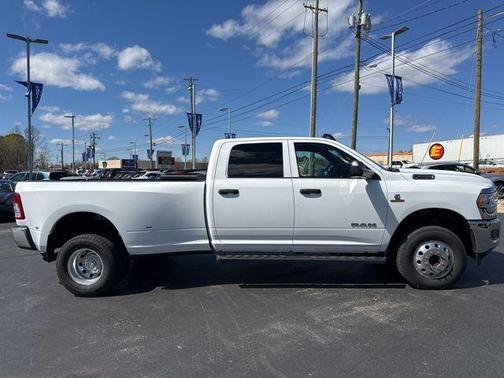 2021 RAM 3500 Tradesman