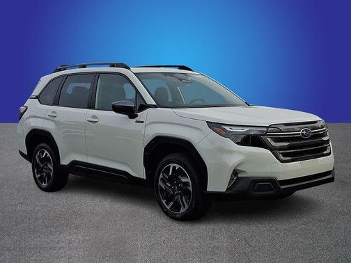 Crystal White Pearl 2026 Subaru Forester Premium