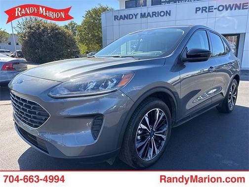 2022 Ford Escape SE