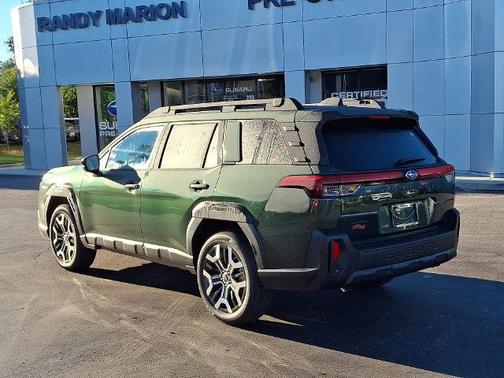 Deep Emerald Green 2026 Subaru Outback Touring XT