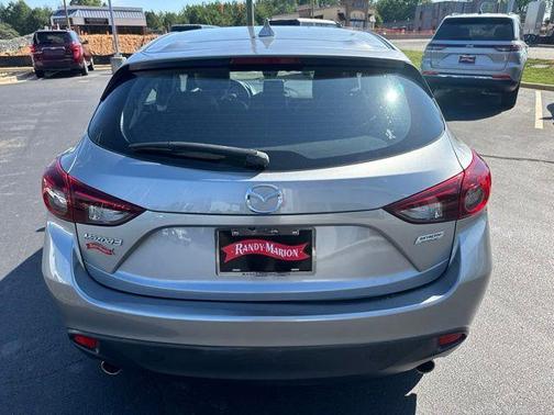 Liquid Silver Metallic 2016 Mazda Mazda3 i Grand Touring