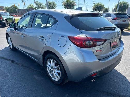 Liquid Silver Metallic 2016 Mazda Mazda3 i Grand Touring