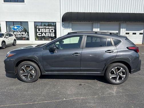 Magnetite Gray Metallic 2025 Subaru Crosstrek Premium
