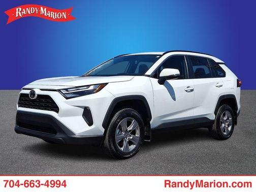 Ice 2025 Toyota RAV4 XLE