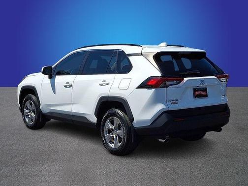 Ice 2025 Toyota RAV4 XLE