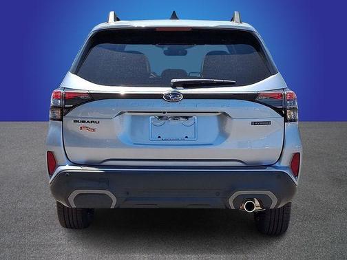 Ice Silver Metallic 2026 Subaru Forester Limited