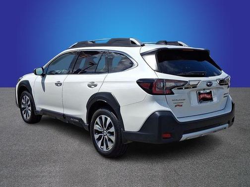 Crystal White Pearl 2023 Subaru Outback Touring XT