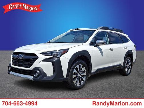 Crystal White Pearl 2023 Subaru Outback Touring XT
