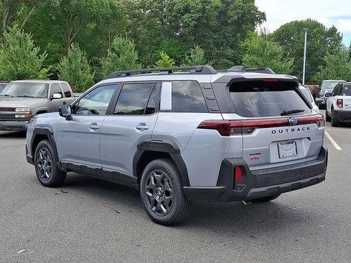 Ice Silver Metallic 2026 Subaru Outback Premium
