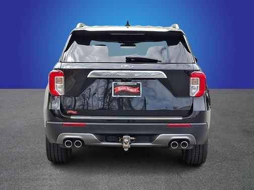 Agate Black Metallic 2023 Ford Explorer Platinum