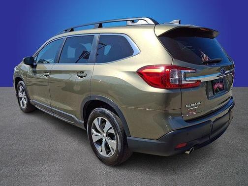 Autumn Green Metallic 2025 Subaru Ascent Premium