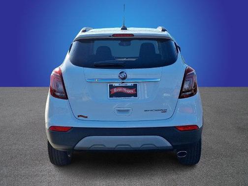 Summit White 2022 Buick Encore Preferred