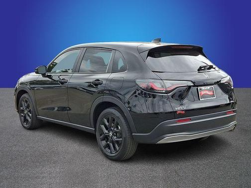 Crystal Black Pearl 2025 Honda HR-V Sport