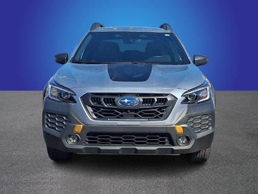 Ice Silver Metallic 2025 Subaru Outback Wilderness