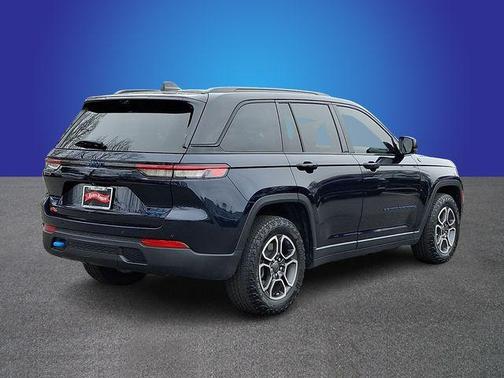 2022 Jeep Grand Cherokee 4xe Trailhawk