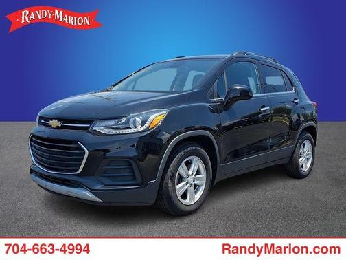 Mosaic Black Metallic 2020 Chevrolet Trax LT