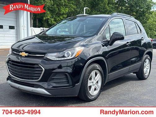 Black Metallic 2020 Chevrolet Trax LT
