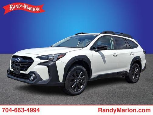 Crystal White Pearl 2025 Subaru Outback Onyx Edition