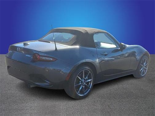 2022 Mazda MX-5 Miata Grand Touring
