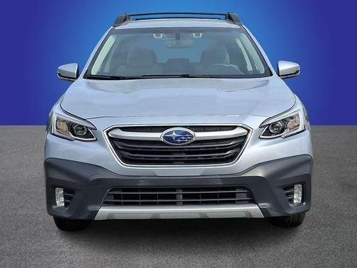 Ice Silver Metallic 2022 Subaru Outback Limited