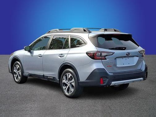 Ice Silver Metallic 2022 Subaru Outback Limited