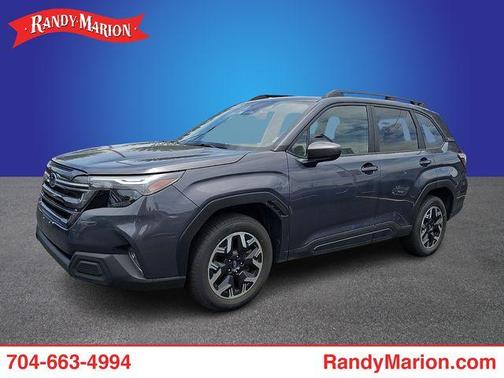 Magnetite Gray Metallic 2025 Subaru Forester Premium