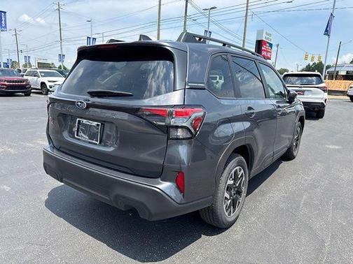 Magnetite Gray Metallic 2025 Subaru Forester Premium
