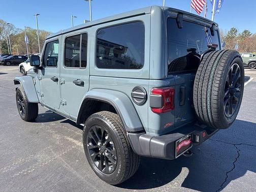 2025 Jeep Wrangler 4xe Sahara