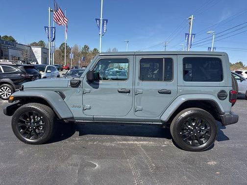 2025 Jeep Wrangler 4xe Sahara