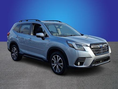 Ice Silver Metallic 2023 Subaru Forester Limited