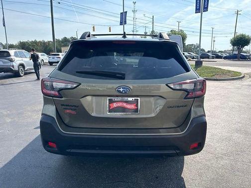 Autumn Green Metallic 2025 Subaru Outback Onyx Edition