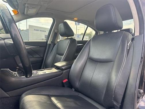 2015 INFINITI Q50 Premium