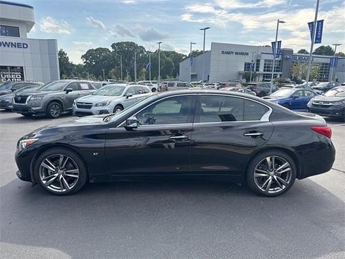 2015 INFINITI Q50 Premium