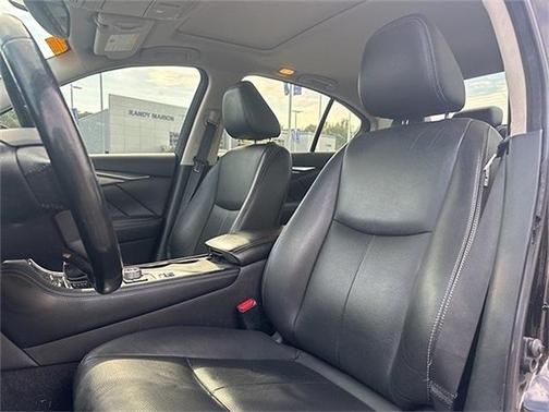 2015 INFINITI Q50 Premium