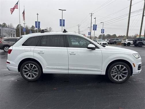 2017 Audi Q7 3.0T Premium Plus