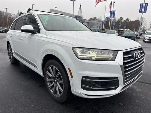 2017 Audi Q7 3.0T Premium Plus