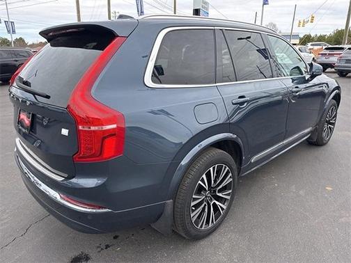 2024 Volvo XC90 Recharge Plug-In Hybrid T8 Core Bright Theme