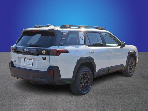 Crystal White Pearl 2026 Subaru Outback Wilderness