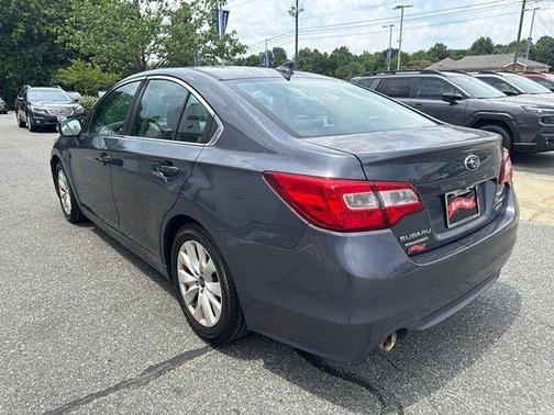 Carbide Gray Metallic 2017 Subaru Legacy 2.5i Premium