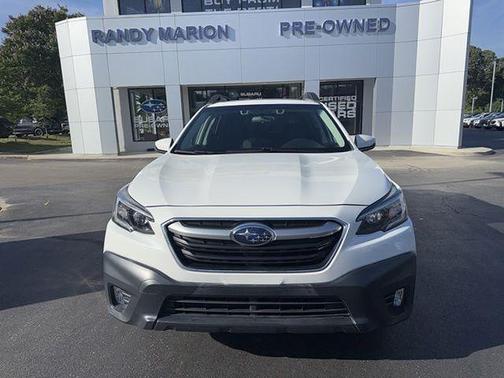 Crystal White Pearl 2021 Subaru Outback Premium