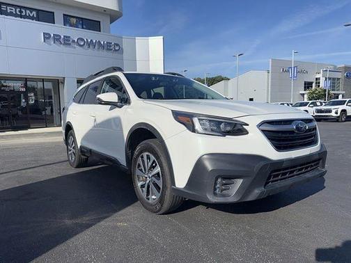 Crystal White Pearl 2021 Subaru Outback Premium
