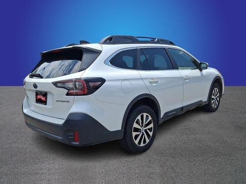Crystal White Pearl 2021 Subaru Outback Premium