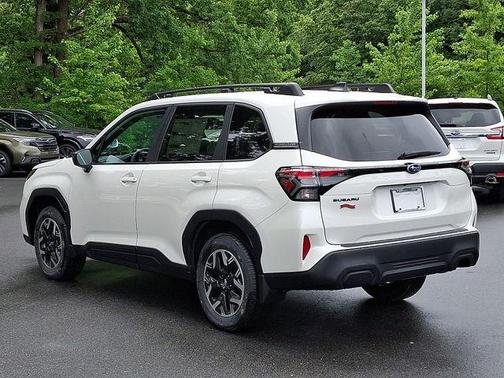 White Pearl 2026 Subaru Forester Premium