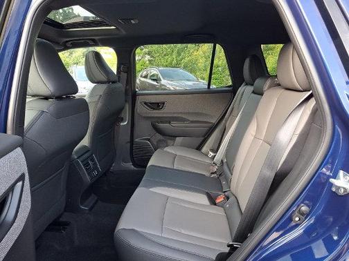 Sapphire Blue Pearl 2026 Subaru Outback Premium
