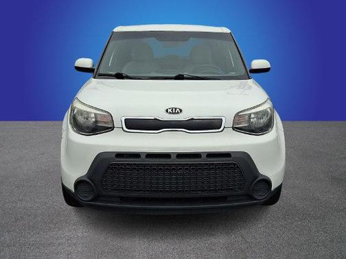 Clear White 2016 Kia Soul Base