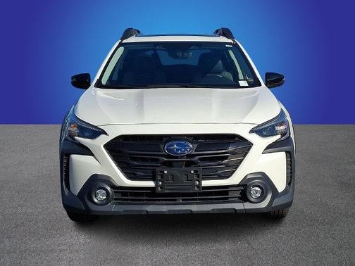 Crystal White Pearl 2023 Subaru Outback Onyx Edition XT