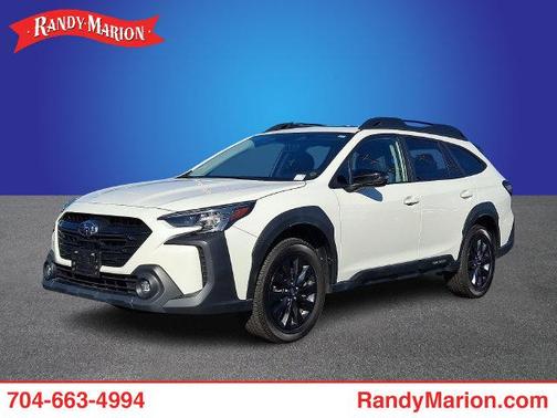 Crystal White Pearl 2023 Subaru Outback Onyx Edition XT