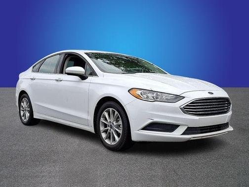 Oxford White 2017 Ford Fusion SE
