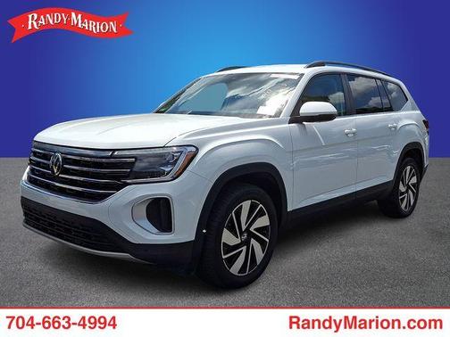 Pure White 2025 Volkswagen Atlas 2.0T SE