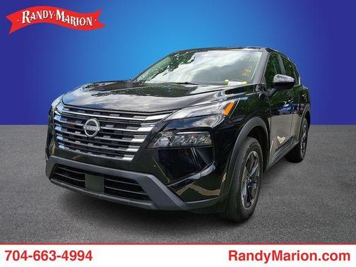 Super Black 2025 Nissan Rogue SV